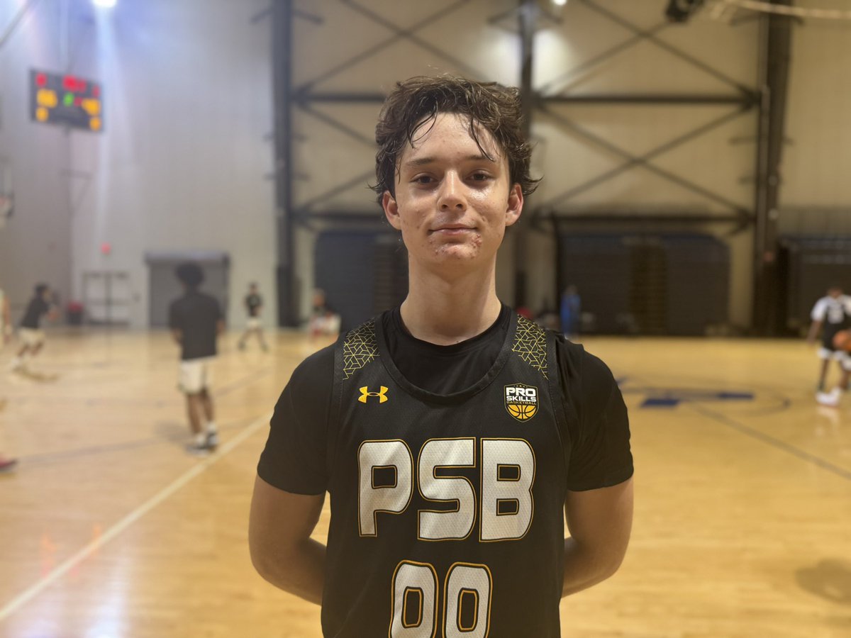 RossVDG14's tweet photo. OTR Power 24

2028 6’3 PG Adrian Pozo (@adrian_g_pozo) (PSB Tampa Robinson 16U OTR)

Pozo used his creativity to get to his spots on the offensive end where he was playing on and off the ball. On the defensive end, he used his energy to create turnovers by being active in the passing lanes, snatching timely rebounds. Finished with 16 points in the win over Warner Robins All-Stars. #OTRPower24