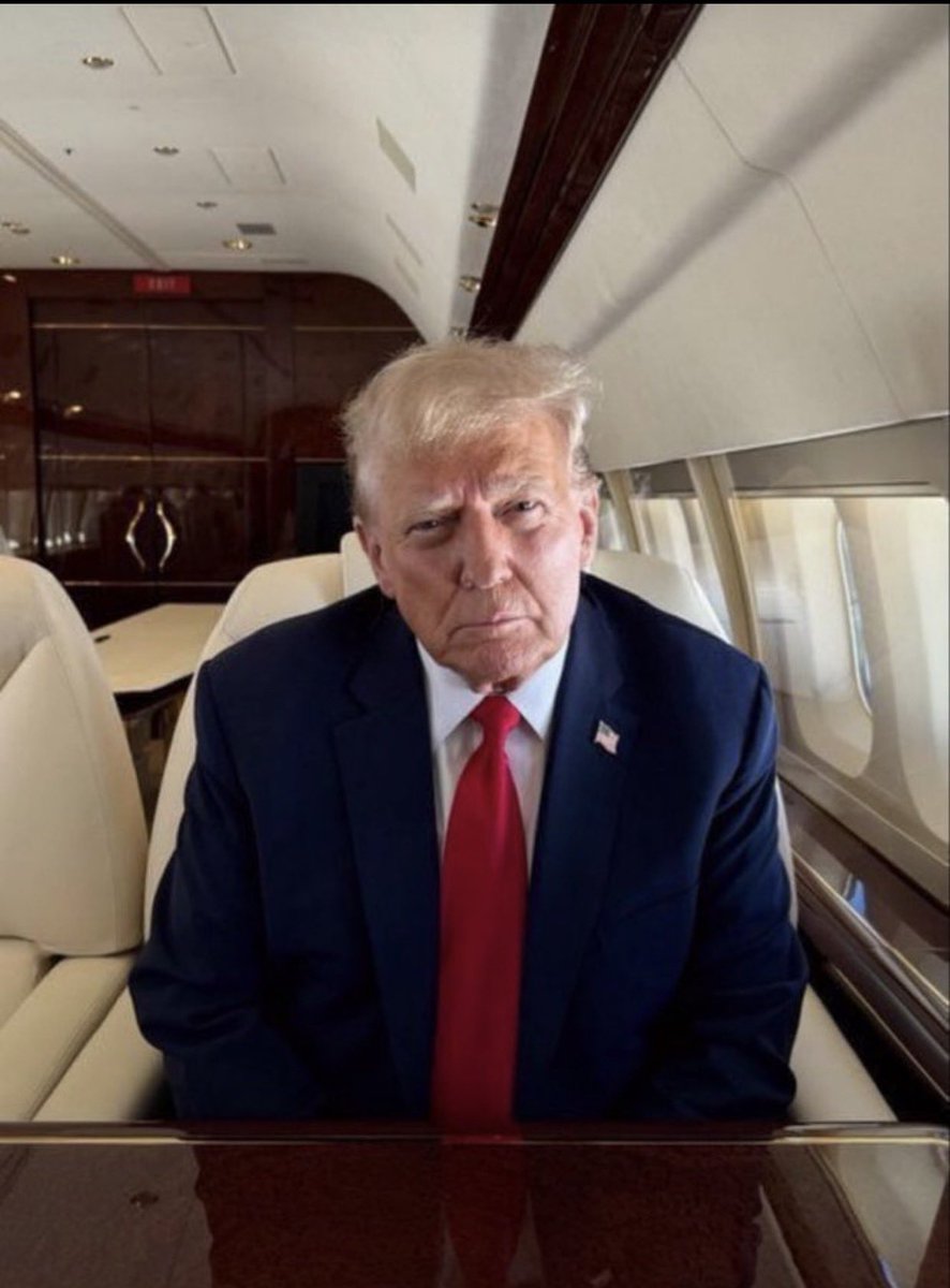 Alex_west72's tweet photo. DO YOU THINK PRESIDENT TRUMP IS RIGHT TO SAY SENIORS SHOULDN'T PAY TAX ON SOCIAL SECURITY?
YES
NO https://t.co/I7f1Sst9PS