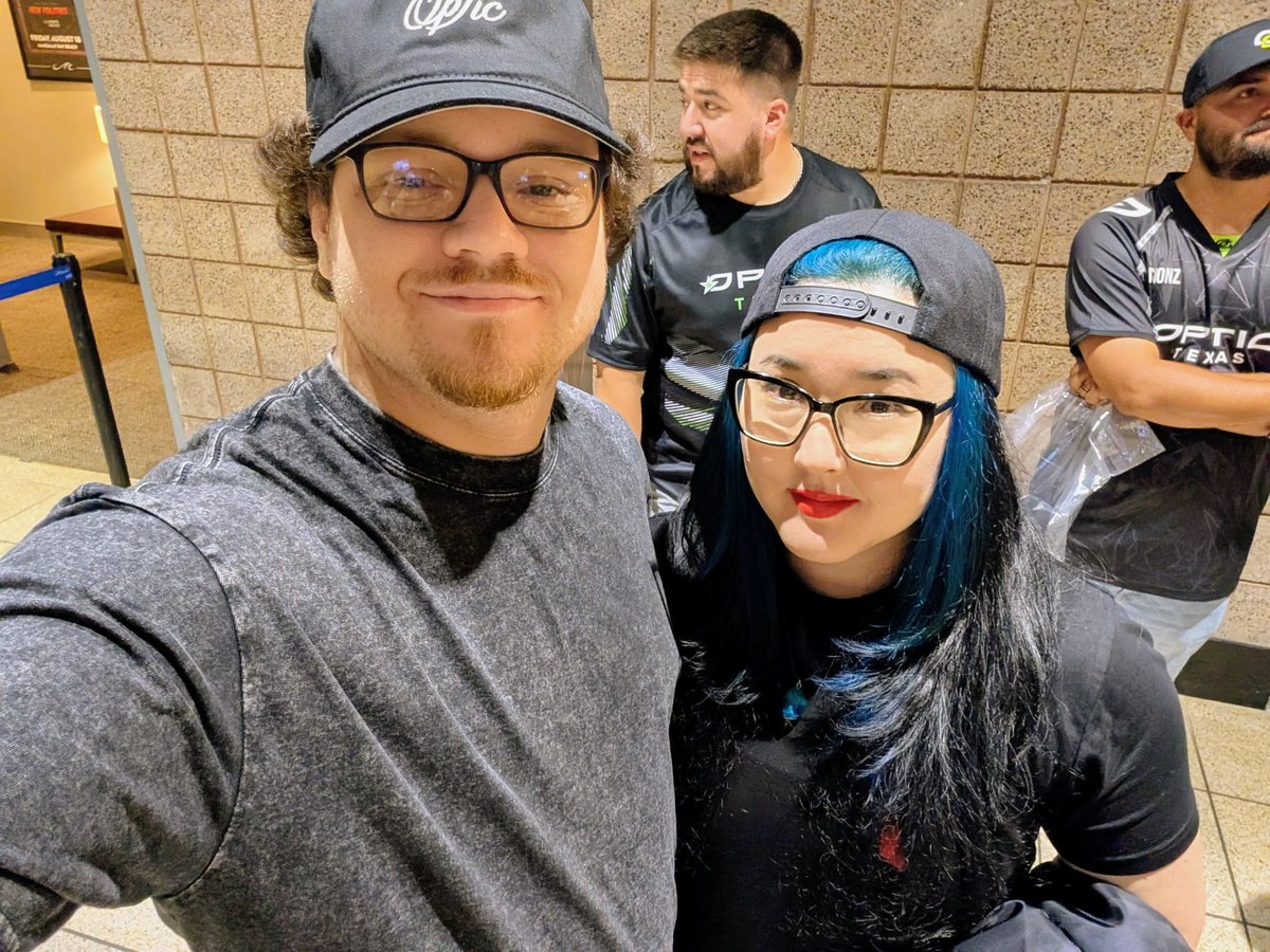 MollyFunk tweet media