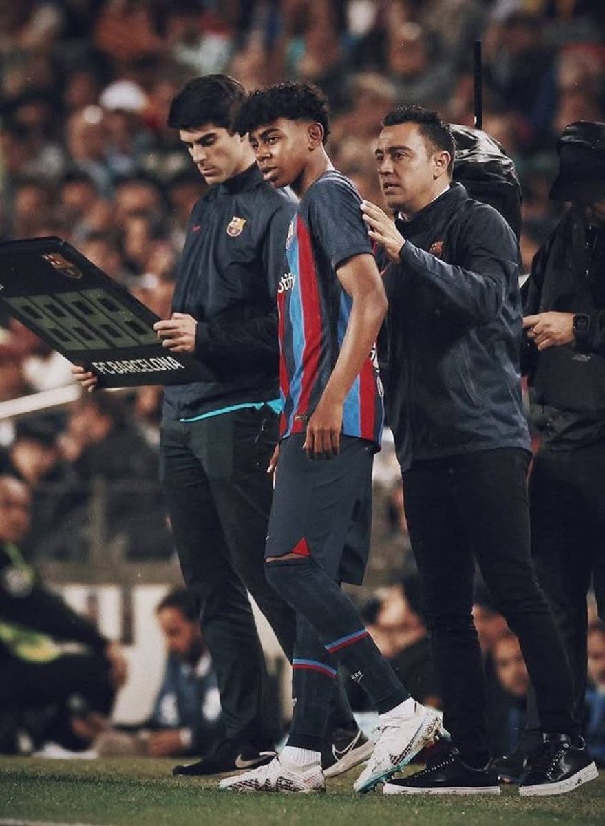ManagingBarca's tweet photo. 🚨🗣️ Xavi: “Lamine is a genius; perhaps we haven't seen in the history of Spain a more influential player than him. But look at how Pedri plays too, I feel sorry for Fermín, and also there's Pedri.” 

“There's a generation in Barcelona, and likewise in the national team, that will continue for 10 or 15 years, and I'm very proud of them, because we watched them grow up during our time working at Barcelona.”