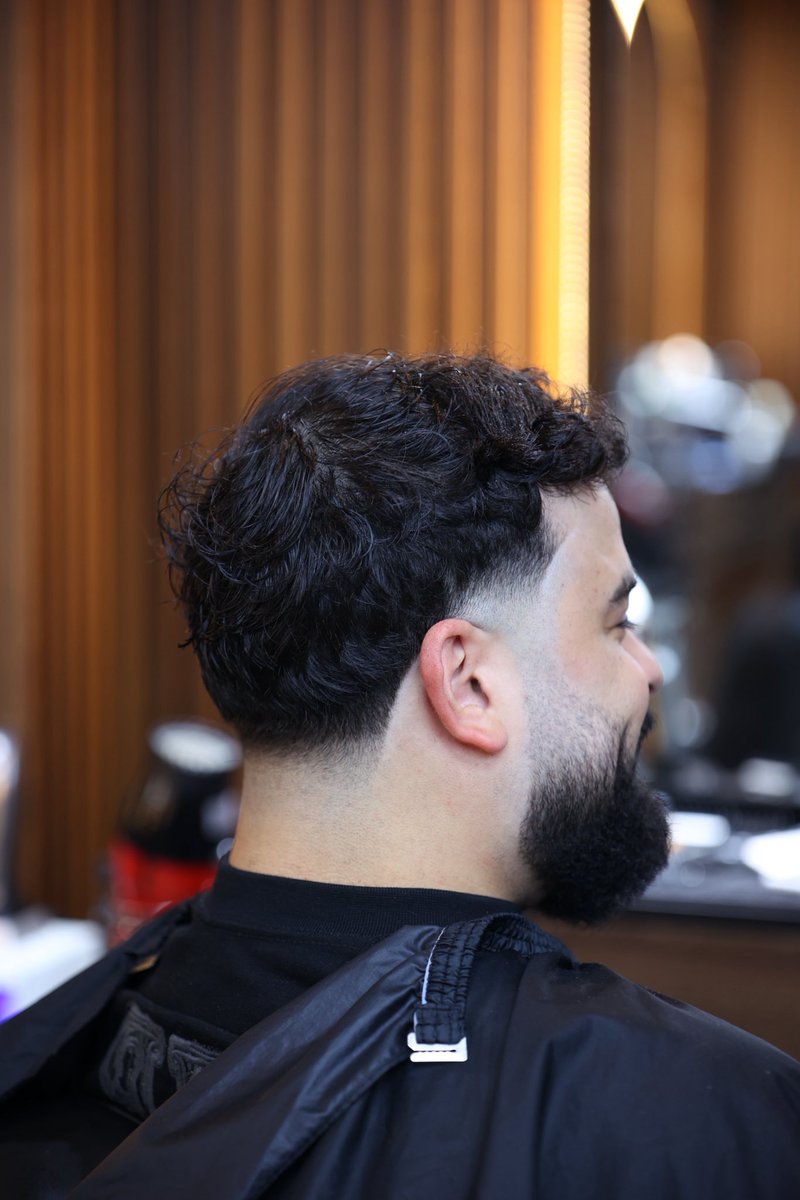 SkyBarber1__'s tweet photo. 💈💈💈 https://t.co/2IRPDIqqK2