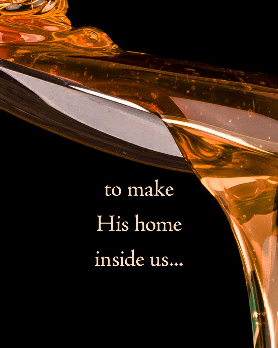 whitakerhouse's tweet photo. The fullest life is found in accepting the invitation Jesus extends to each of us 💌 - a relationship with Him. Through His Spirit, God is with us, at work within us, and revealing His love through us. 

🍯 Take the time to sit with Him and be changed 🍯 

#COMMUNEWITHME https://t.co/Zn9cBy3bF5