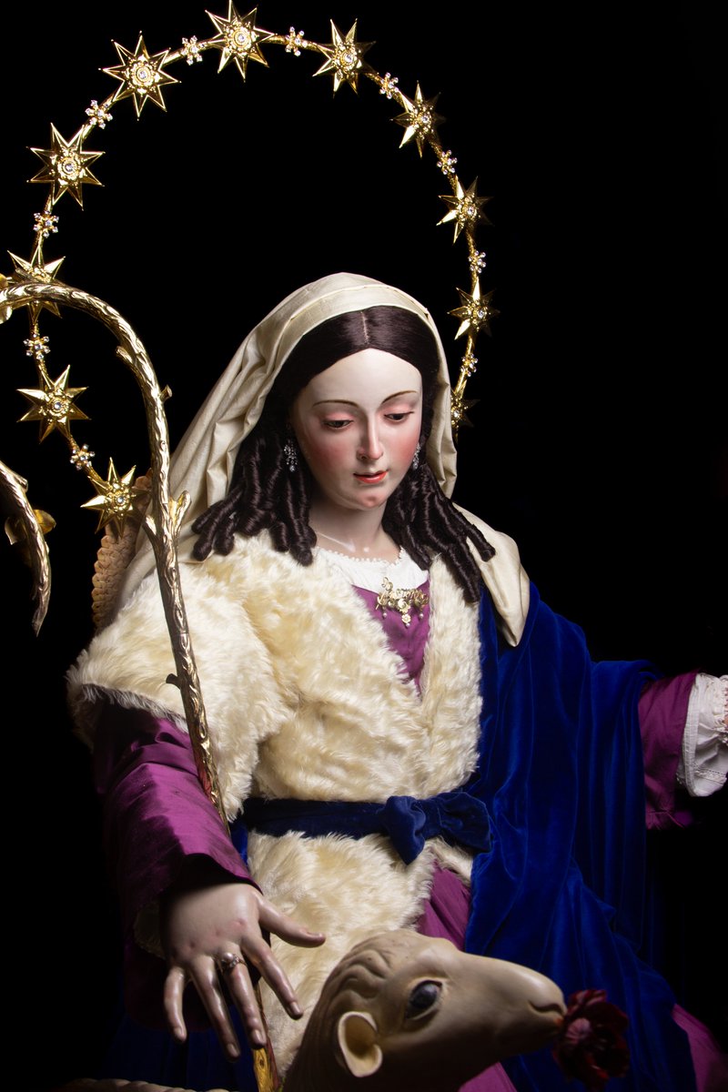 DivinaPastora's tweet photo. "Eres, Divina Pastora,
sueño de Dios escondido
en la gracia de un sombrero
y en las alturas de un risco.
Eres la Gloria del cielo
que del mismo cielo vino
para ser Reina, Señora
y Pastora de su aprisco."

Es sábado, DÍA DE LA VIRGEN 💐👒 https://t.co/N2MS0ep0Xs