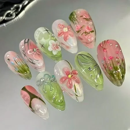 porcelaingl0w's tweet photo. how pinterest sees you summer edition !!  
👙 summer outfit
🍉summer vacation
🥭summer fruit
🌺summer nails https://t.co/g55JLt72GD