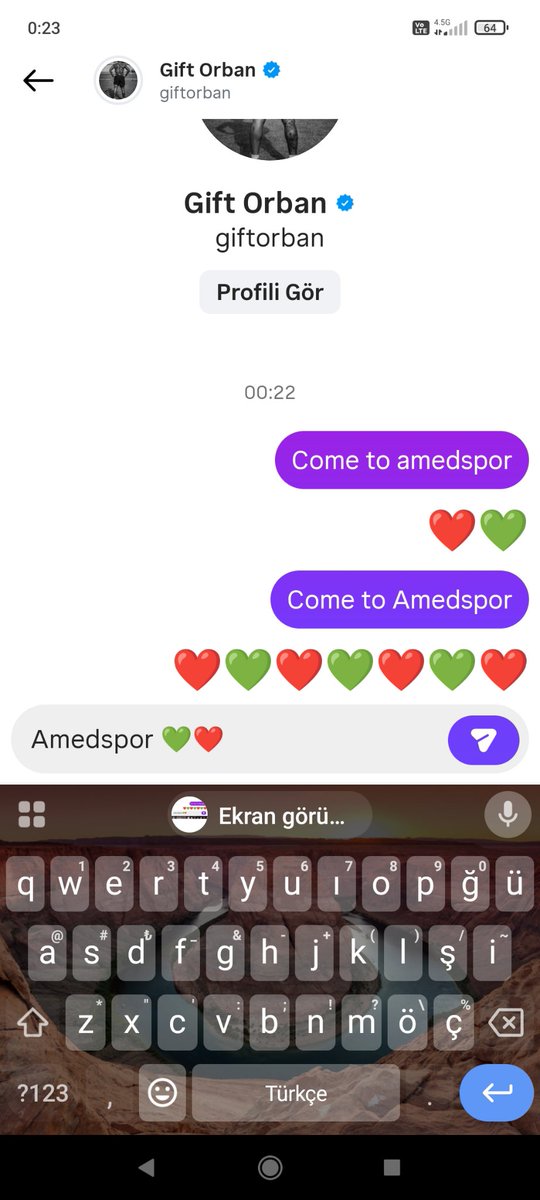 martyropolisli's tweet photo. Herkes bu saate sevgilisi ile konuşurken o sırada biz 😂 
(Kimse bizim sevgimizi sorgulayamaz) https://t.co/glXsIlN5Qr