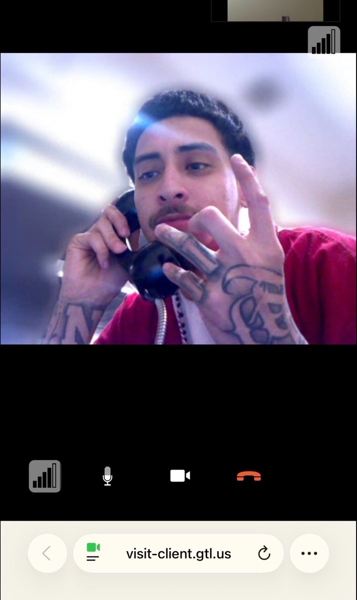 pierrebk223's tweet photo. 🫴🏼💰👣🅿️ #trap #fresno559 #brokebitchK https://t.co/eaEAQKOglq