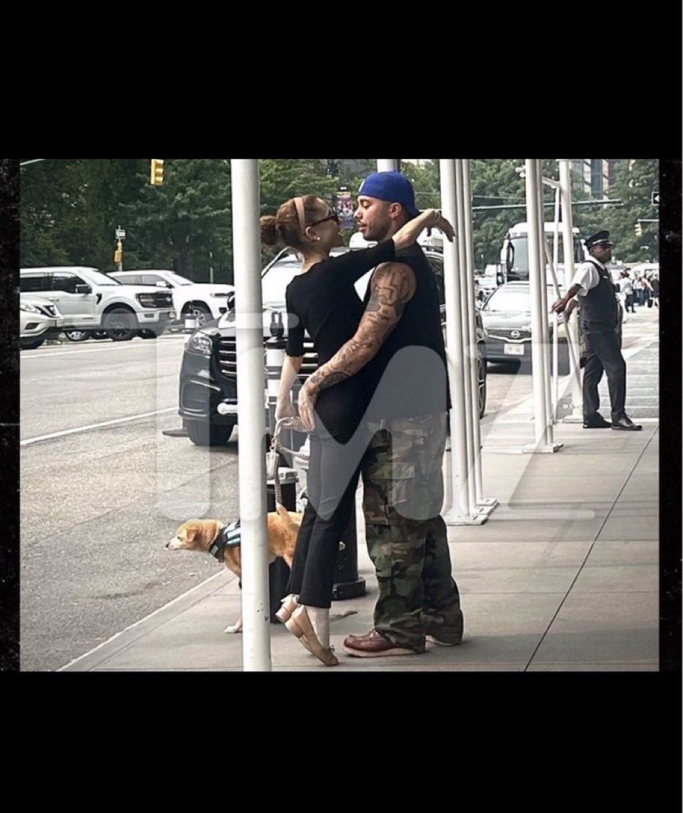 freakissme's tweet photo. keep your hands on me ˚. ᵎᵎ https://t.co/VEnflmu6F9