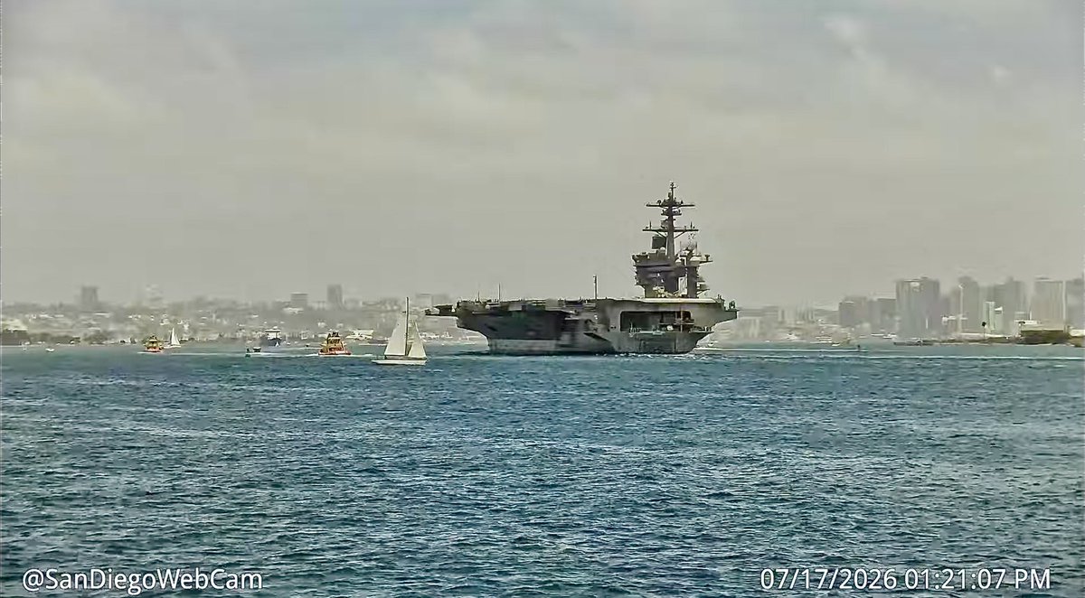 WarshipCam's tweet photo. USS Carl Vinson (CVN 70) Nimitz-class aircraft carrier coming into San Diego - July 17, 2026   SRC: YT- SanDiegoWebCam https://t.co/Rk86bzaTH9