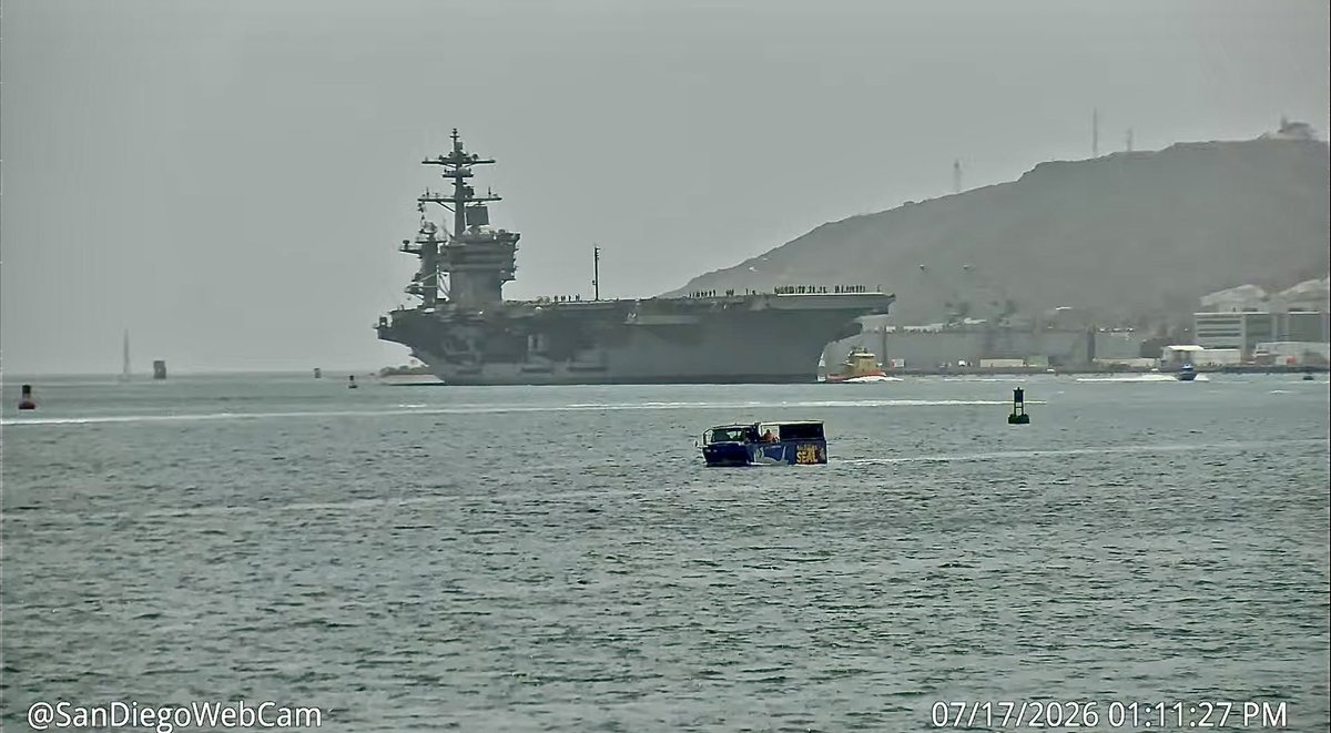 WarshipCam's tweet photo. USS Carl Vinson (CVN 70) Nimitz-class aircraft carrier coming into San Diego - July 17, 2026   SRC: YT- SanDiegoWebCam https://t.co/Rk86bzaTH9