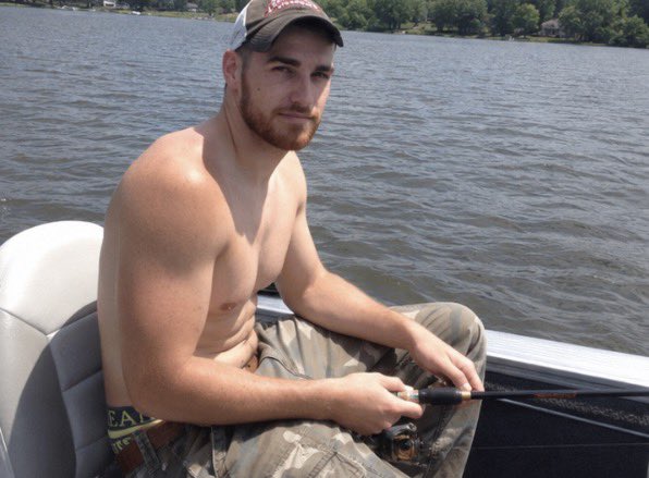 BurgerBoss00's tweet photo. #fishing #country #boat #hat #underwear https://t.co/DoNdsOeOAN