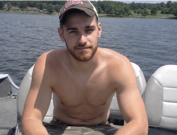 BurgerBoss00's tweet photo. #fishing #country #boat #hat #underwear https://t.co/DoNdsOeOAN