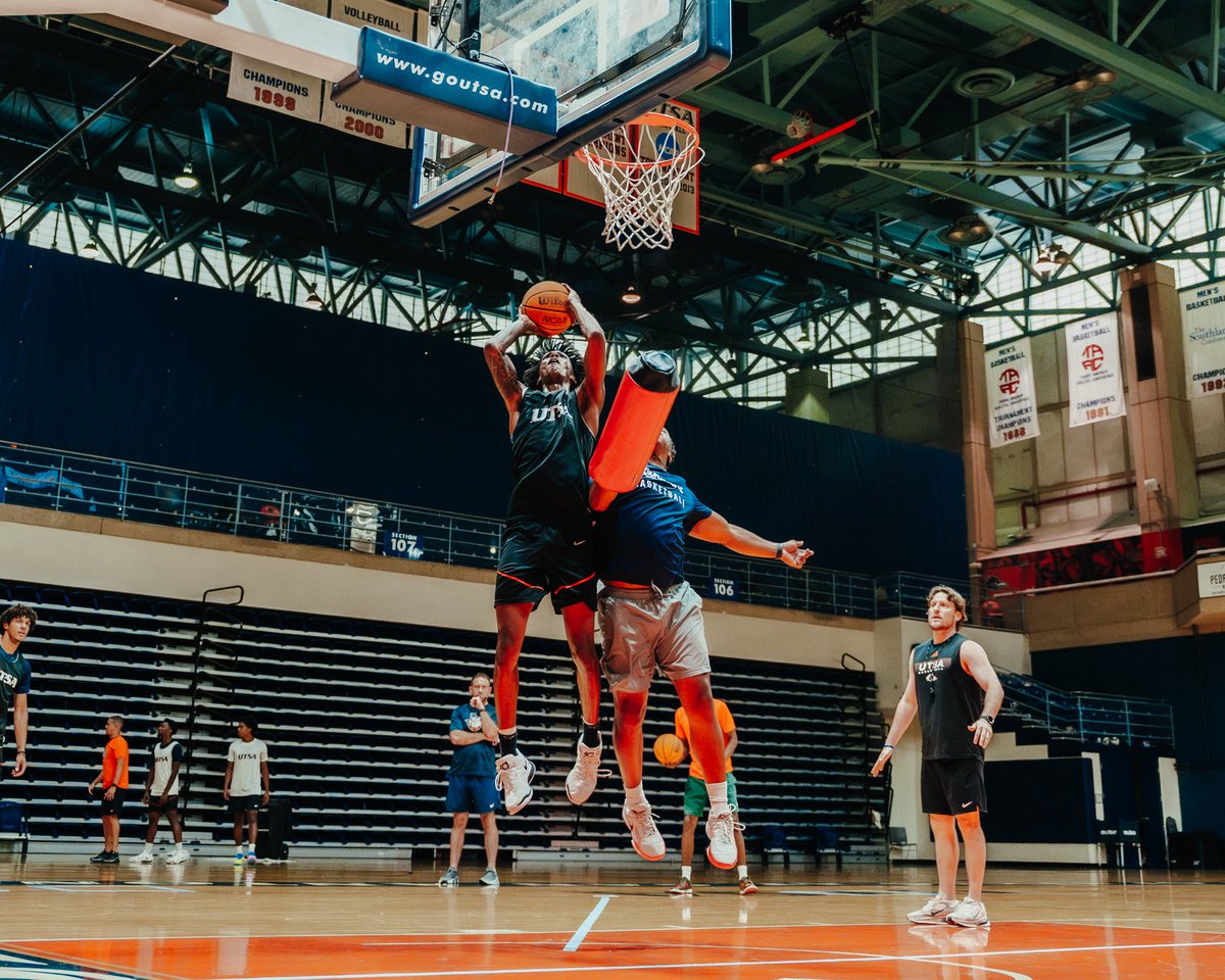 UTSA Men's Basketball tweet media