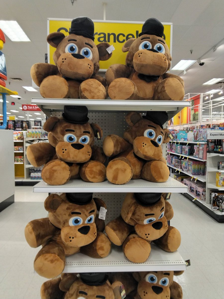 HugoFer88167051's tweet photo. At Target
the jumbo Freddy plush it's now at Clearance for around $36.54 https://t.co/gstC1qlSmG