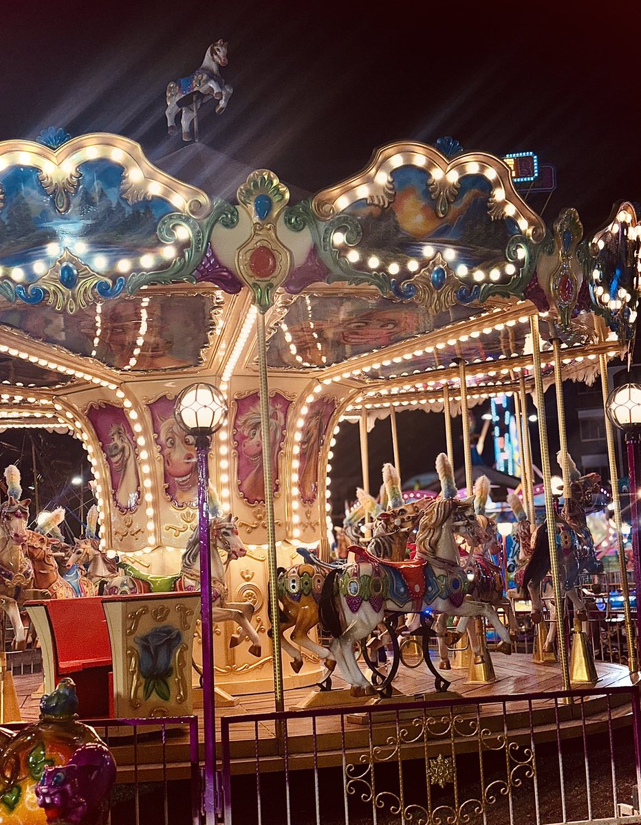 pin0o5's tweet photo. Çok güzelsin 🎠 https://t.co/Mk7nMyeB09