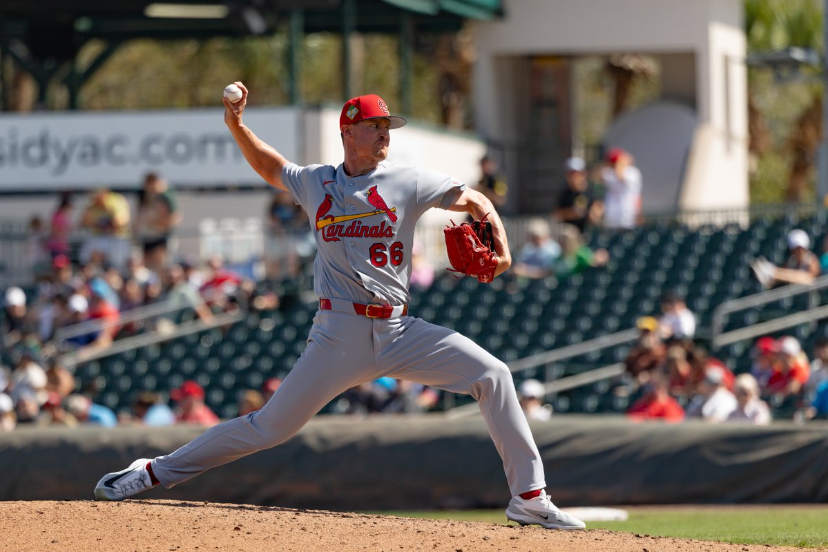 We have selected the contract of RHP Scott Blewett. He will wear #66. LHP JoJo Romero has been placed on the 15-Day IL (appendicitis), retroactive to July 14.