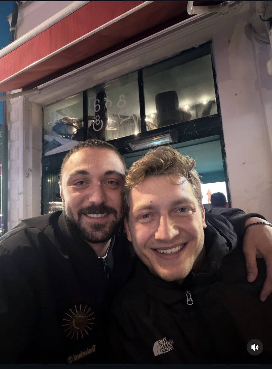 Esraaisooo's tweet photo. @erdemsfanacc her yeni gün sana güzellik getirsin

#ErdemŞanlı ErdemŞanlı https://t.co/E9wBPz1x2L