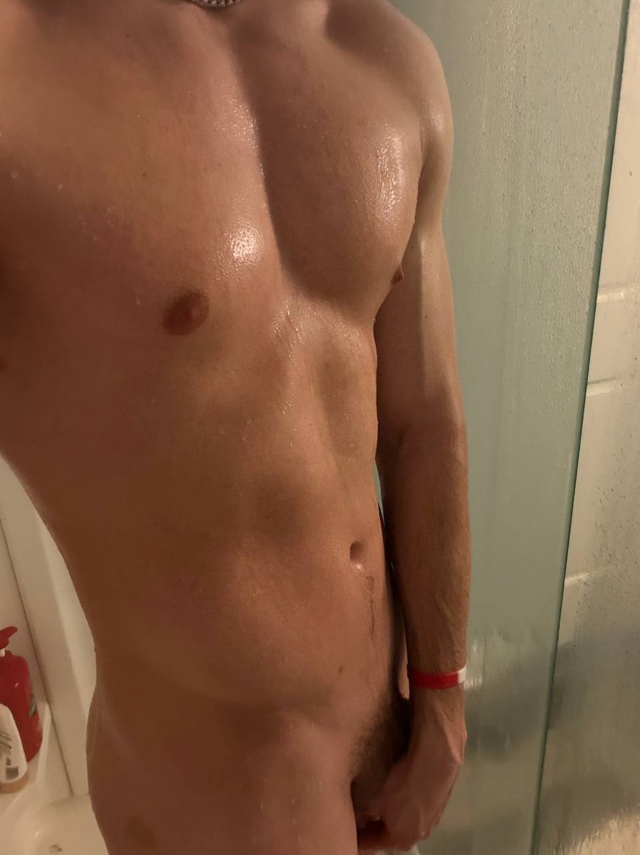oldlovindustin's tweet photo. My wet abs are all glistening just for you... barely covering my growing cock in the shower. Come join me and tease me. 🔥 https://t.co/PibjCRyVNa