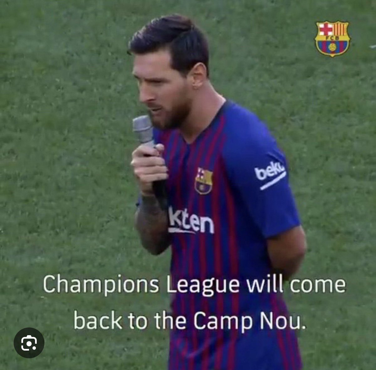 ashxaxuxlxh's tweet photo. @ActuFoot_ @AfterRMC Ils ont attendus ces 41 ans pour descendre le GOAT😭😭😂😂 https://t.co/VRCJrDRsRT
