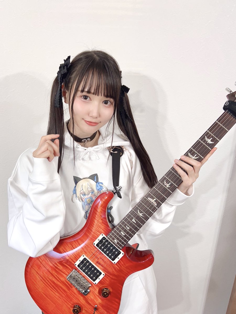 hoshiiao_1008's tweet photo. おはよう💙

大阪ついた〜✨今日は心斎橋VARONでライブ🎸 https://t.co/W3VE92PZrB