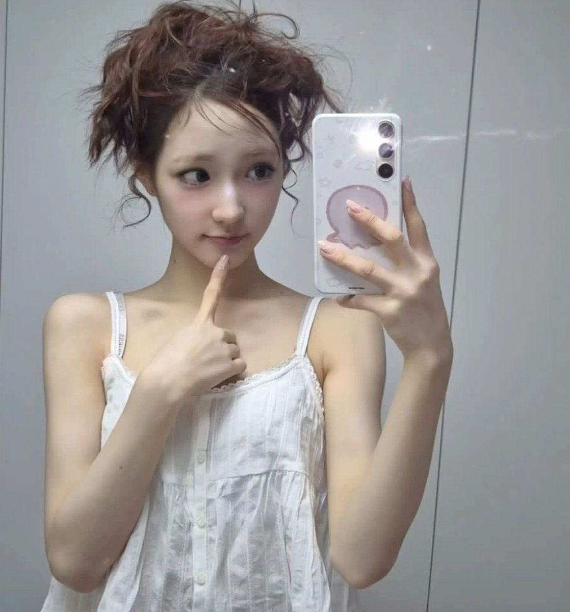 jiyuist's tweet photo. doll https://t.co/sBbjuVf0Qh
