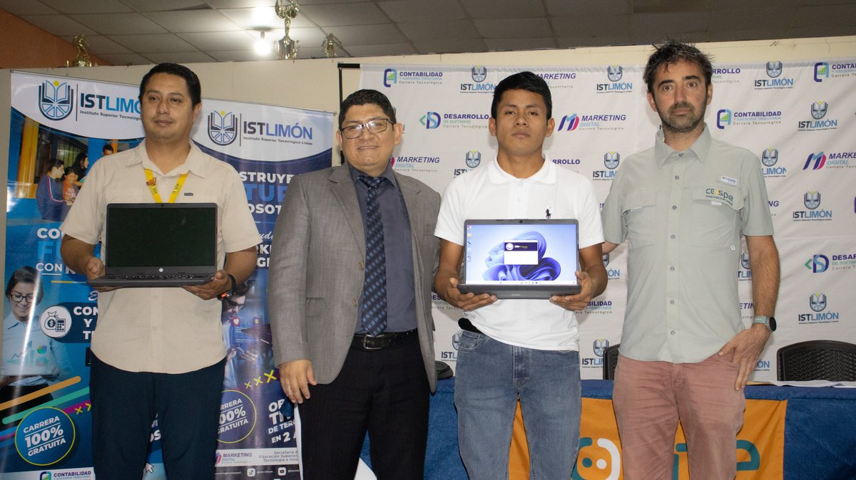 InstitutoLimon's tweet photo. 🤝 El IST Limón y COSPE firmaron un convenio para fortalecer la formación estudiantil, apoyar las prácticas preprofesionales y generar nuevas oportunidades. Además, el Instituto entregó 10 computadoras en calidad de préstamo para estudiantes beneficiarios del proyecto. #ISTLimon https://t.co/dtdYtqpi6t