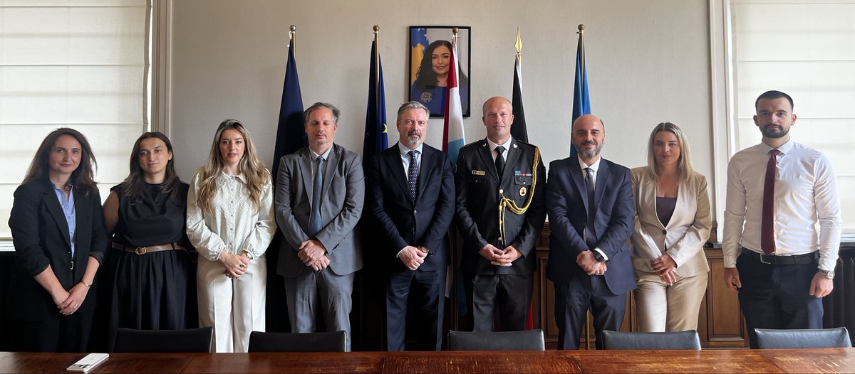 AgronBajrami's tweet photo. This week, we welcomed Lt. Col. Faton Bekteshi to our Embassy in Brussels as Republic of Kosova’s first Defense Attaché to the Kingdom of Belgium.
His accreditation marks an important step forward in deepening Kosova–Belgium bilateral relations and cooperation in defense & security, opening new avenues for strategic dialogue and partnership.
Congratulations and welcome to the Mission, Lt. Col. Bekteshi! 🇽🇰🤝🇧🇪