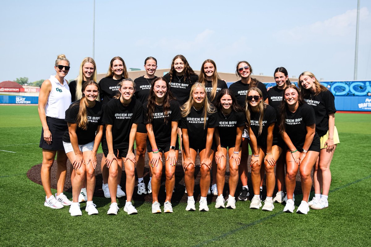 Green Bay Women’s Basketball tweet media