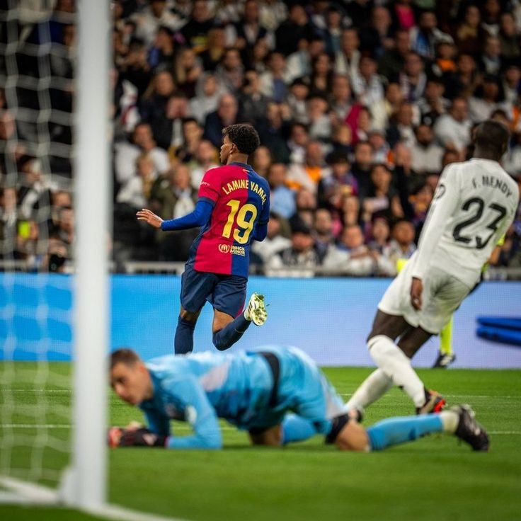 TriggerFCB's tweet photo. El madridista tendrá que apoyar a uno de ellos https://t.co/bVPyEbapaY