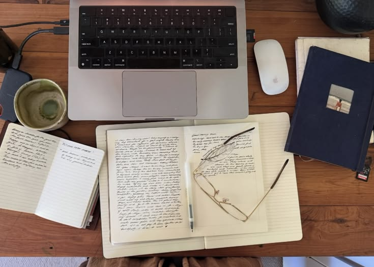 pilatesgirly's tweet photo. drink your coffee, read your books and collect degrees https://t.co/G5spPZ5A9w