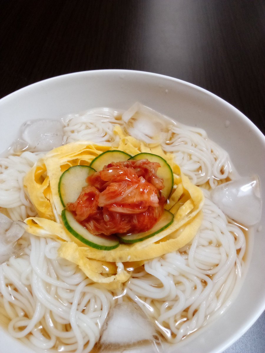 MSK20002020's tweet photo. 食欲ないなあ
って時に
はい! 冷たい #素麺

#朝ごはん
#おうちごはん https://t.co/SdPJtJz9sC