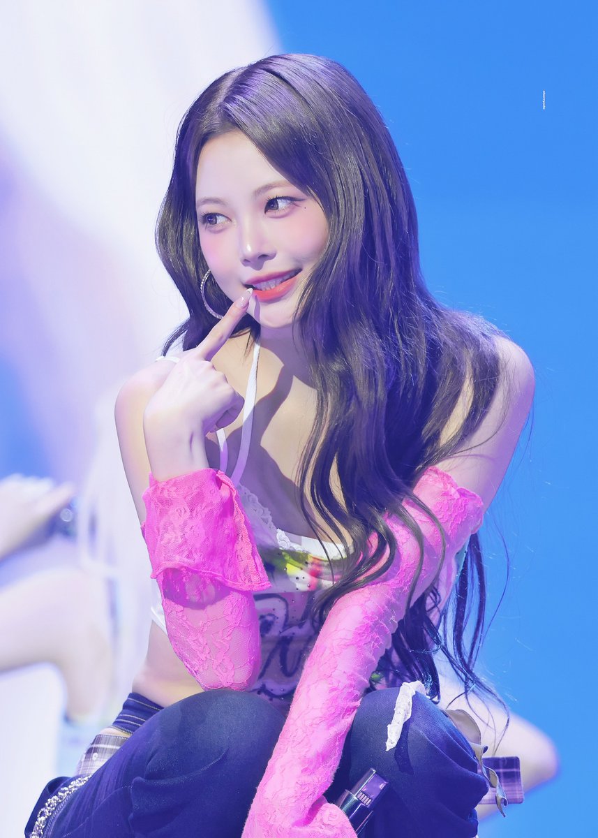 ウエンジの2線打ちリム ライン打ちリム大 トークセン 26711 #PUREFLOW #EUNCHAE #홍은채 #ウンチェ #HONGEUNCHAE #LE_SSERAFIM