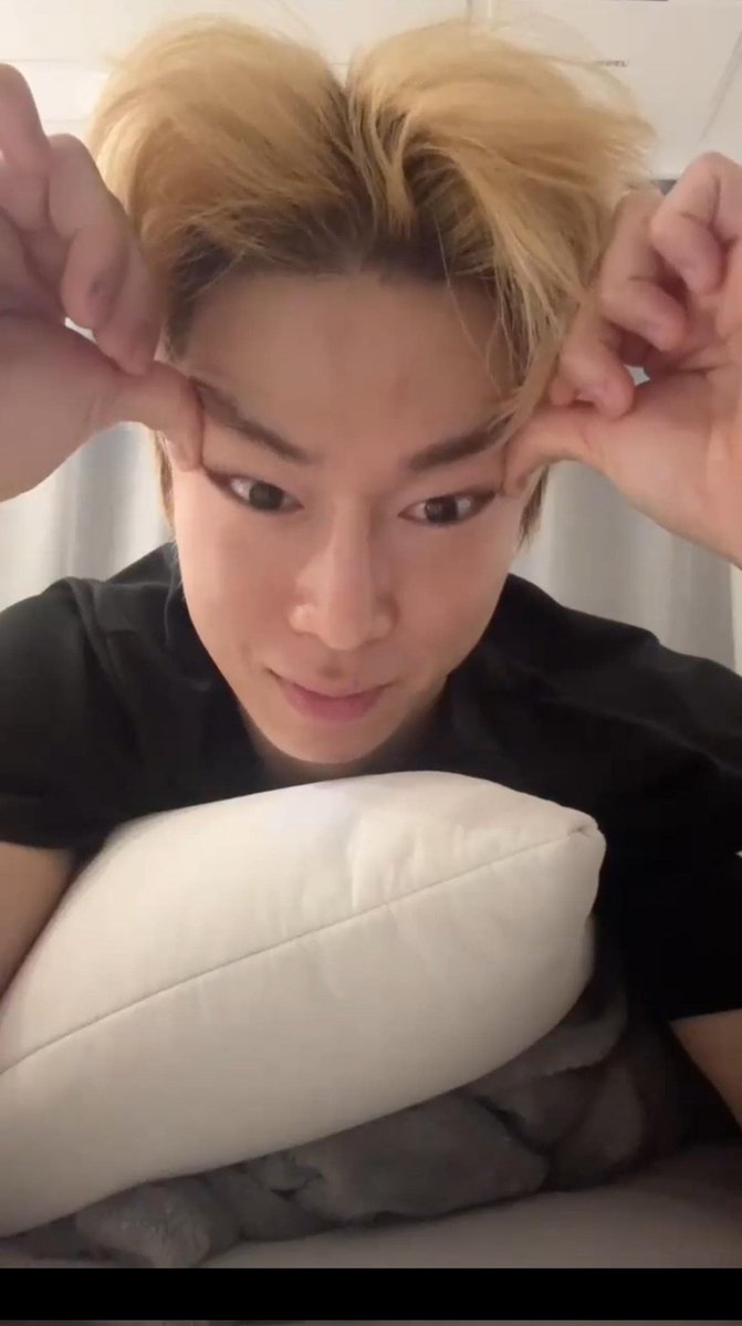 dangpeu724's tweet photo. 상혁시🌷
++++++

굿모닝 베이비~ (⁠っ⁠˘⁠з⁠(⁠˘⁠⌣⁠˘⁠ ⁠) https://t.co/XidR7fSopp