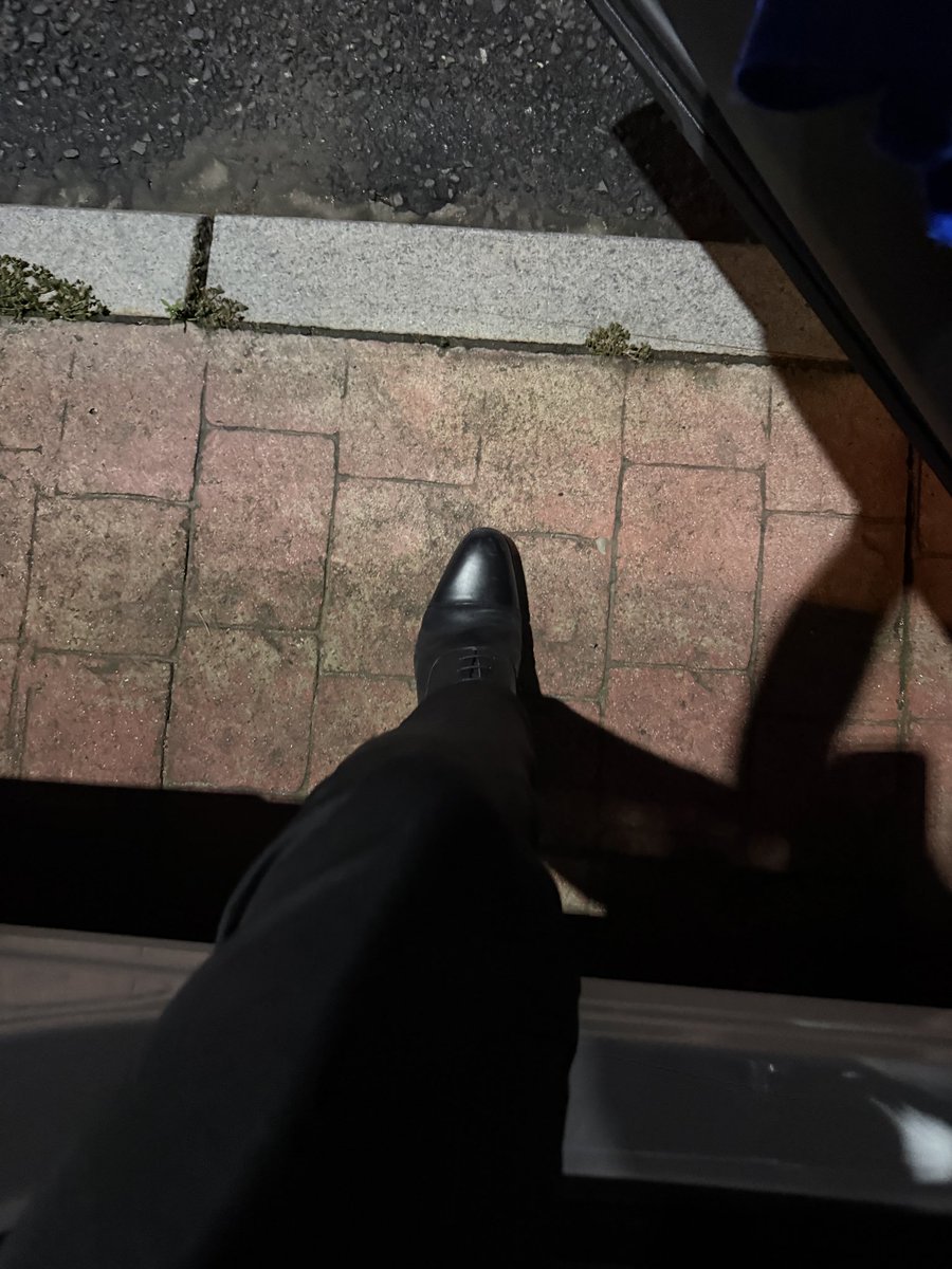 henji1069's tweet photo. 新鞋弄脏了 https://t.co/jnxOnbxIQ4