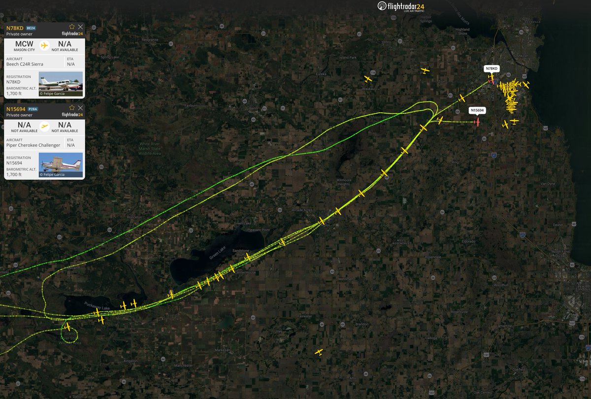 flightradar24's tweet photo. One of the things about flying into Oshkosh for Airventure is that sometimes you get sent to the back of the line. https://t.co/c6FwiAHhZH https://t.co/YzZ7rp3weW