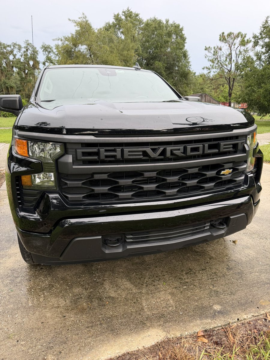 richiebrown72's tweet photo. Got a new ride today! https://t.co/b643BpLwN4