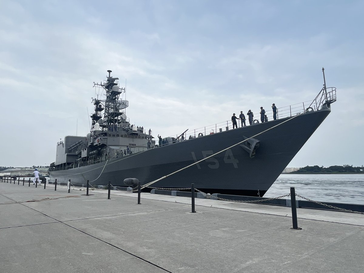 koni_ch47ja's tweet photo. あまぎり、クルーズターミナル接岸🫡⚓️

#護衛艦あまぎり
#DD154
#金沢港クルーズターミナル
#港フェスタ金沢2026 https://t.co/WpT8ZgfSH9