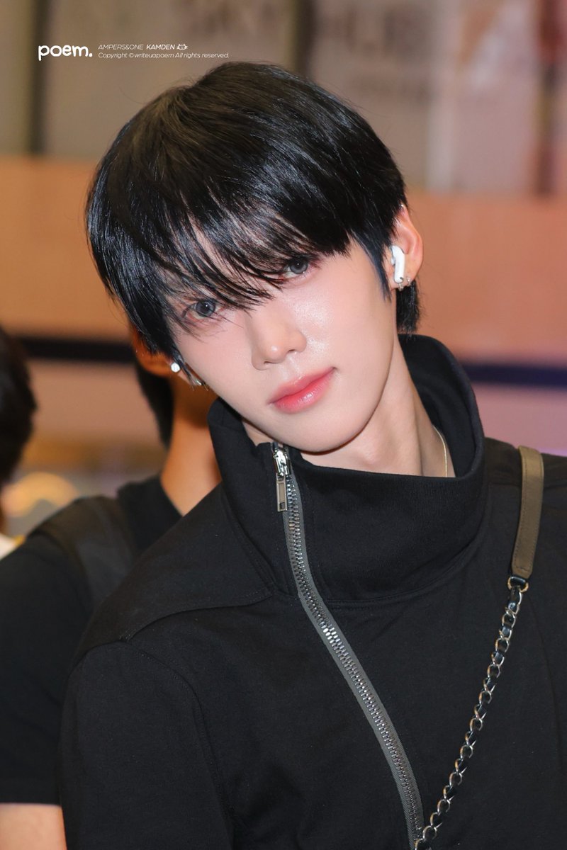 writeuapoem's tweet photo. 260718 GMP

#나캠든 #KAMDEN #앰퍼샌드원
#나두빈 #カムデン #AMPERSANDONE https://t.co/XlQndB2FYU