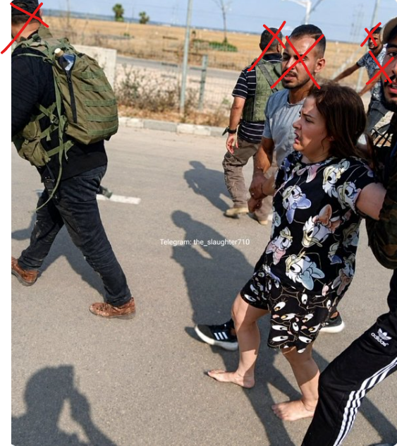 AriFromKfarSaba's tweet photo. On Oct 7, these 5 Hamas bitches kidnapped this elderly woman. They are now all dead. https://t.co/ogzJEzqtRR