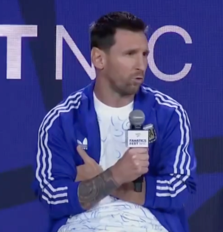 The Touchline | 𝐓 tweet media