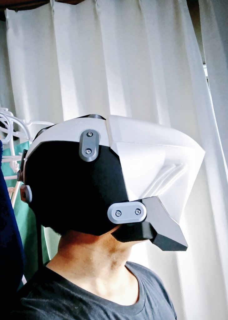 W_LIGHTNING_'s tweet photo. ノムラさんのマスク本付録のTP-Qを出力しました👍🔧
かっこいいから3Dプリンターがあってメカヘッドに興味ある人はぜひBOOTHにて🦾
EXOグローブとも相性が大変良い!
#LIVE_in_VITRO 🤖
#HEX_Crafted 🦾 https://t.co/KlNDS4FvMM