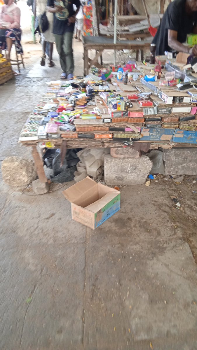 gichenje's tweet photo. This is a sidewalk in Mombasa. Nothing in #reclaimNairobi comes close. https://t.co/xkCGFl6cob
