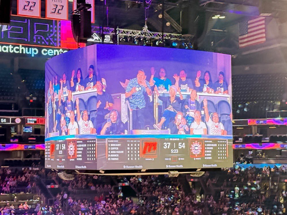 NezForAZ's tweet photo. Phefelia and I were grateful to be in attendance tonight as the Phoenix Mercury hosted their annual Originativ Night. https://t.co/xm693XbCKY