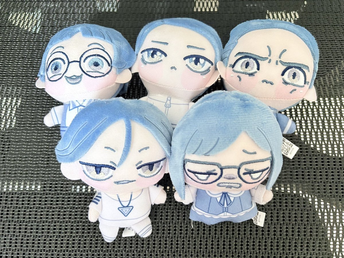 methy_1's tweet photo. 単価200円w🤣
話題になってる、「ダイソーのぬいぐるみ収納ポケット」欲しいなぁ...🙄(ゲーセン向かいのダイソーに無いって言われた😇) https://t.co/43CcF0QOSY