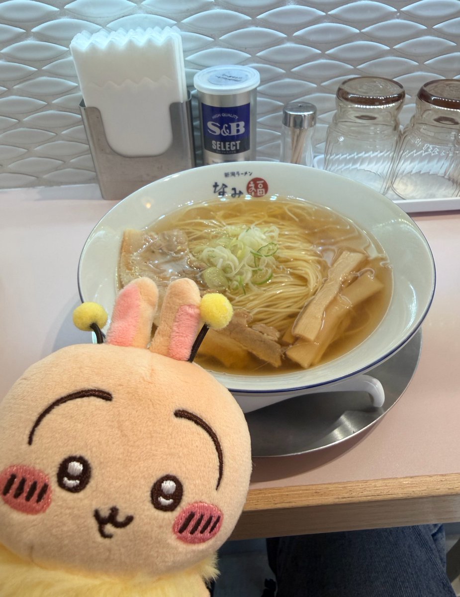 comamedaifuku's tweet photo. なみ福！特等席！！ https://t.co/91o7UqZjxC