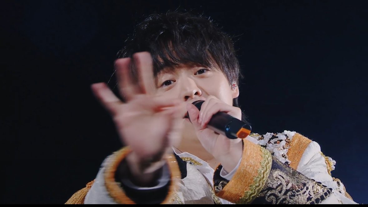 _0nlydalx__'s tweet photo. 𝒁𝒊𝒑𝒁𝒊𝒑✨️✨️✨️✨️✨️✨️
#永遠に記すSsɑyツアー https://t.co/EUfkHv3QhI