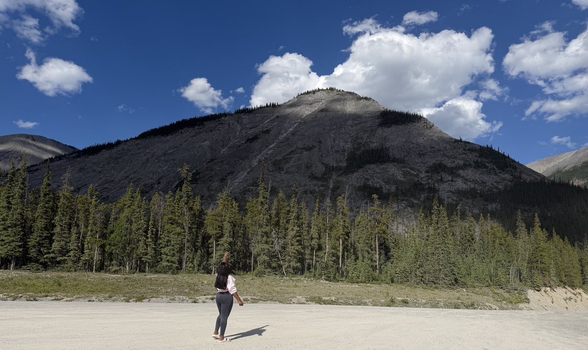 DansonScilla's tweet photo. 📍British Columbia 🫶🏽 🌺Seeing the magnificent mountains along Muncho Lake through the eyes of a natural resource conservationist was an unforgettable experience. Beauty like this is worth preserving for generations to come. 🌎💚 https://t.co/QbA8eQFtzZ