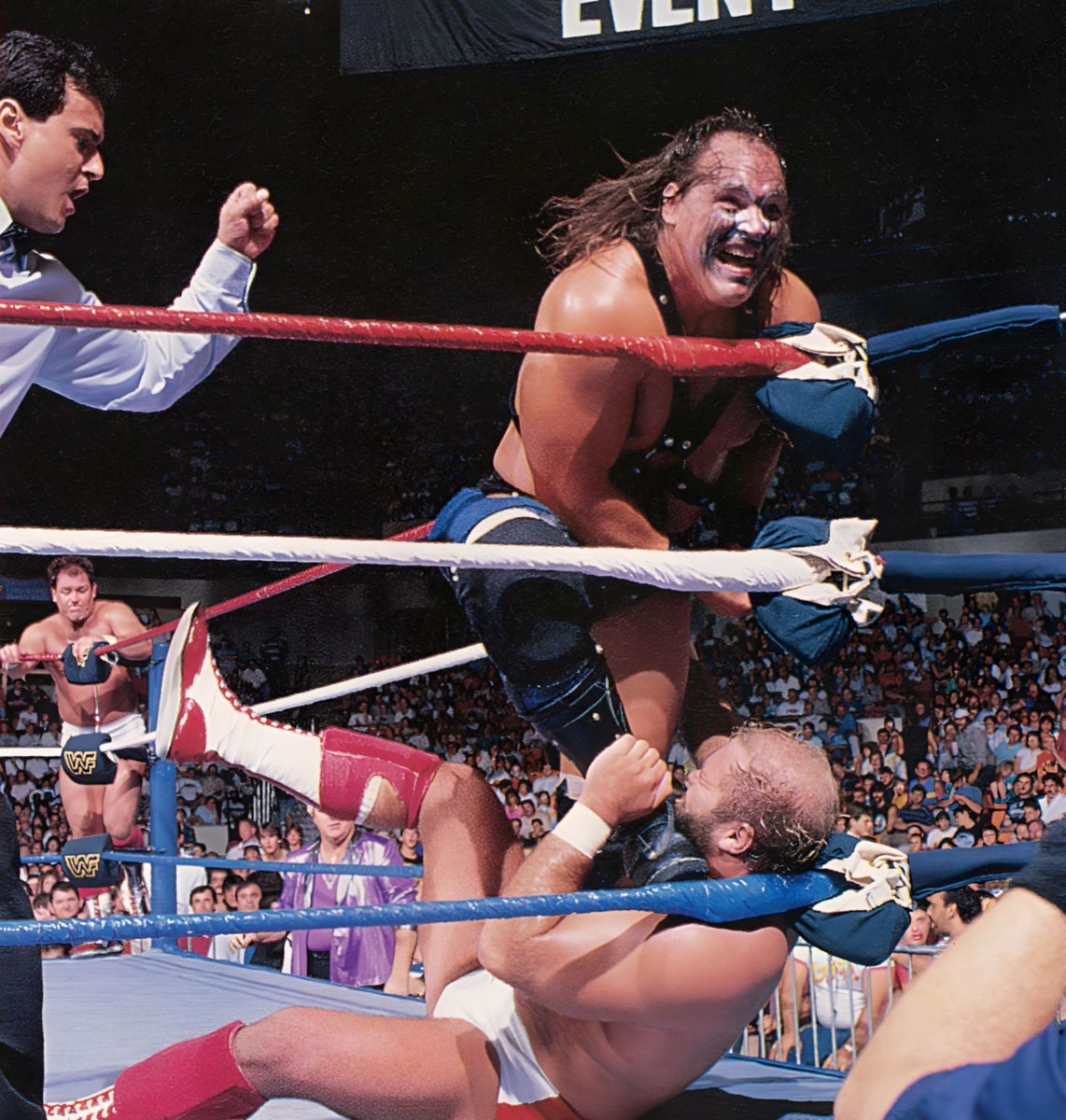 WWFWrestling1's tweet photo. On this day in 1989: Bobby Heenan's Brain Busters defeated Demolition to claim the WWF tag team titles! #WWF #WWE #Demolition #BobbyHeenan #AndretheGiant #TullyBlanchard #ArnAnderson https://t.co/9zBbvjZQfo