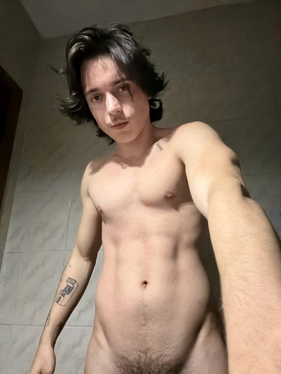 gabbegomezzz's tweet photo. Video call 😈 https://t.co/BDanq4Kuzg