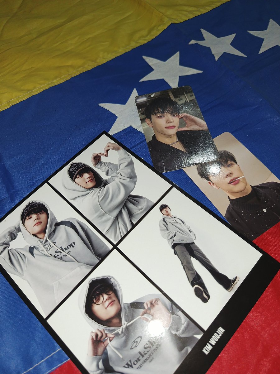 sood3r's tweet photo. #WelcomebackKimWoojin #KIMWOOJIN_CUBSWILLWAIT
#Venezuela🇻🇪 @woooojinn @Imjustval_1 

PORFIN! Después de dos años, Porfin ha regresado el amor de mi vida, Kim Woojin 💙💙🐻 https://t.co/appdbnAJr5