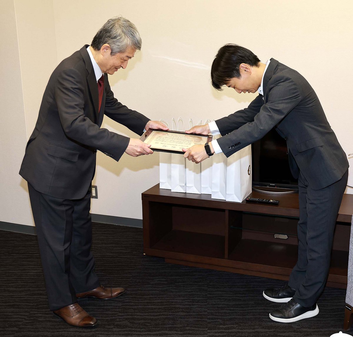 本日は「キャンプ地 宮崎DAY」🥭🥭 清山知憲 宮崎市長ら、読売巨人軍
